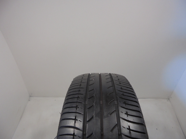 Bridgestone EP25 tyre