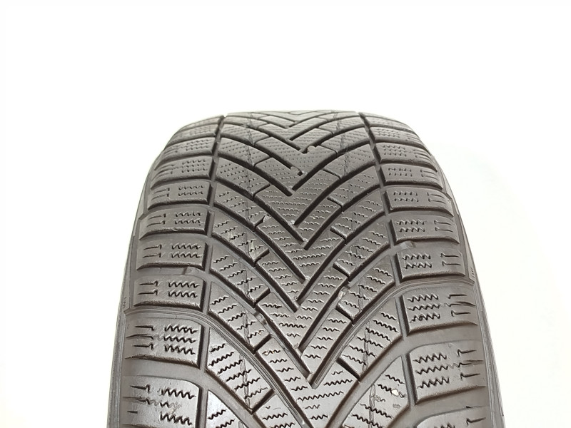 Vredestein Wintrac tyre