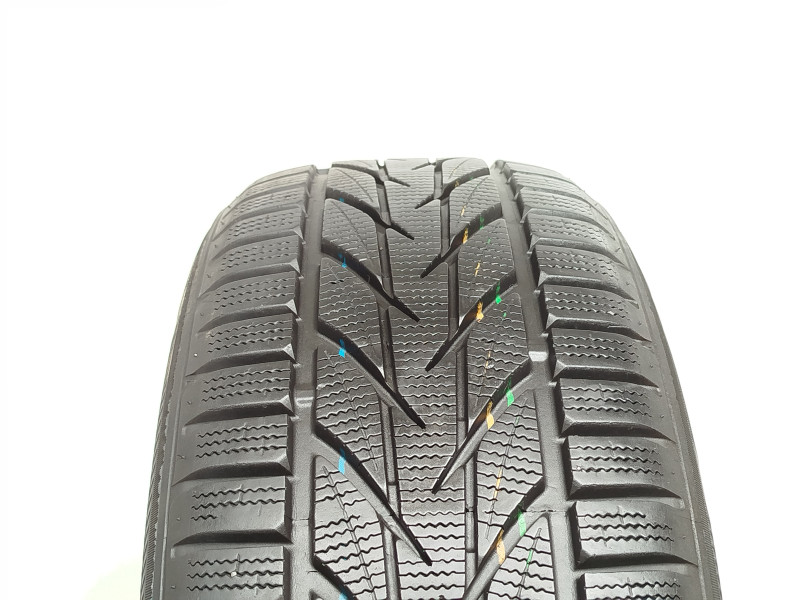 Toyo S953 Snowprox tyre