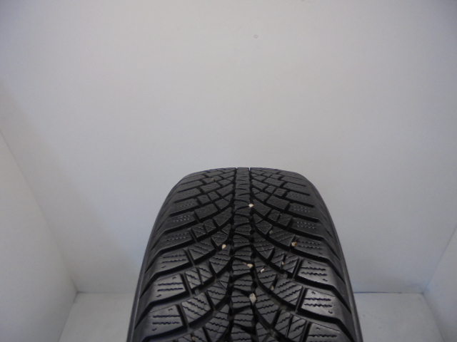Kumho WP71 tyre