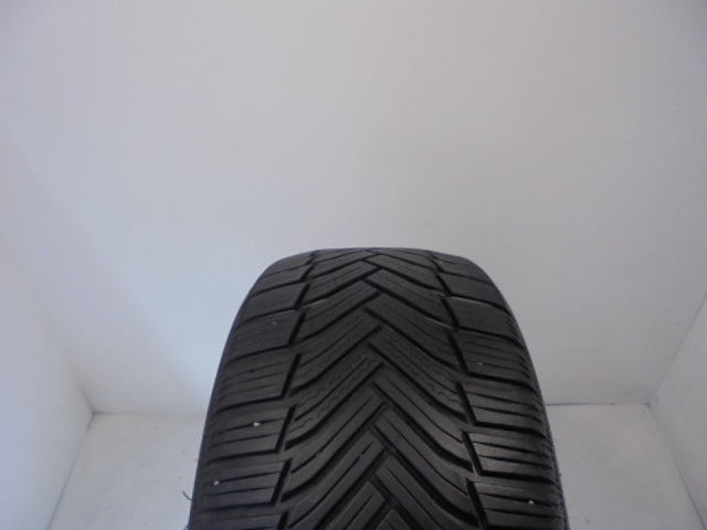 Michelin Alpin 6 tyre