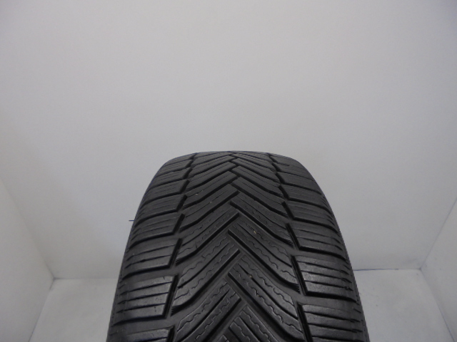 Michelin Alpin 6 tyre