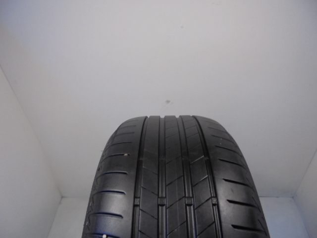 Bridgestone T005 RFT tyre