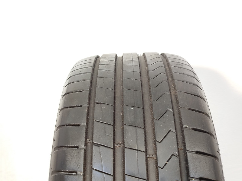 Hankook K135 Ventus Prime 4 tyre
