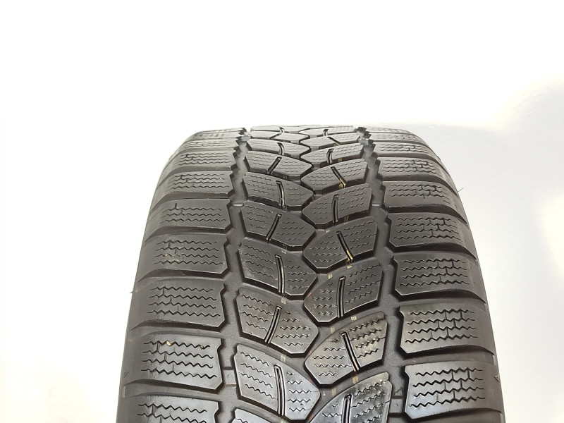 Firestone Winterhawk 3 tyre