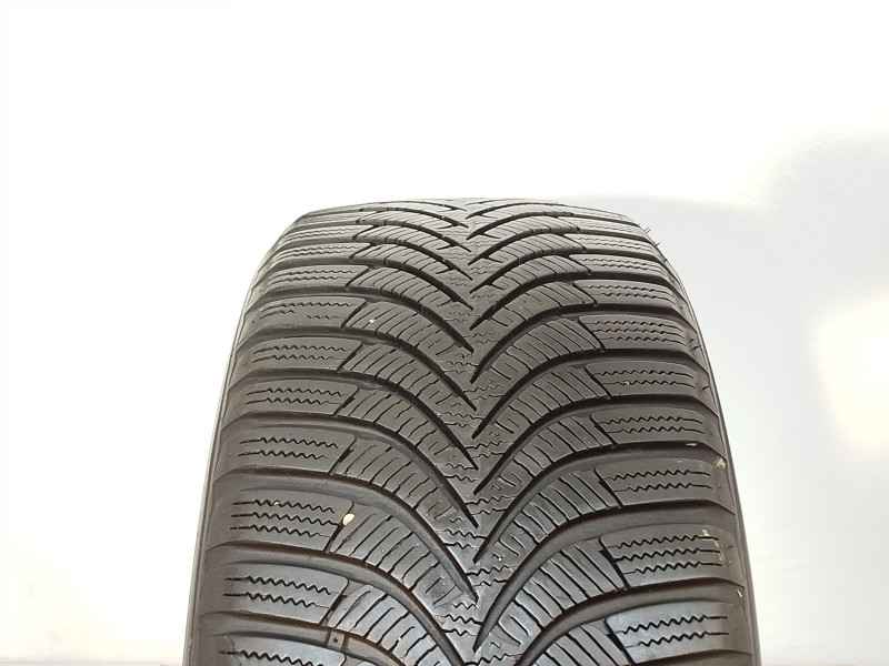 Hankook W452 Winter icept RS2 tyre