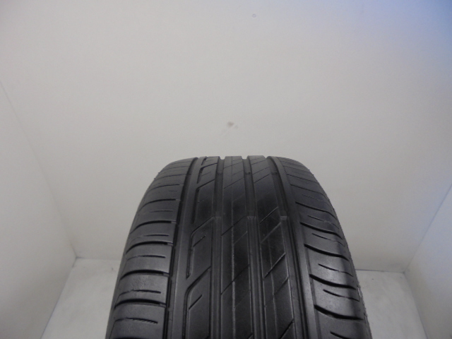 Bridgestone T001 tyre