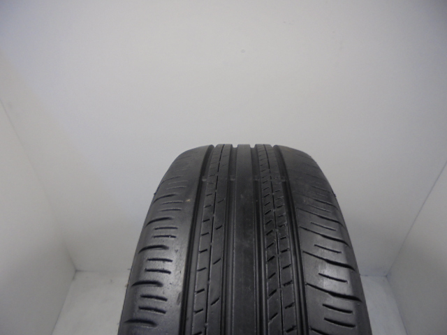 Dunlop Grandtrek PT30 tyre