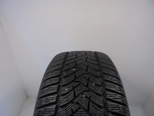 Dunlop Wintersport 5 tyre