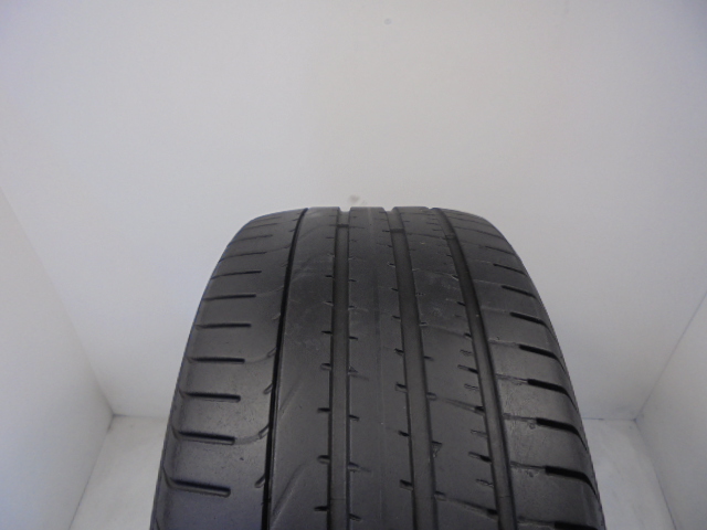 Pirelli Pzero tyre