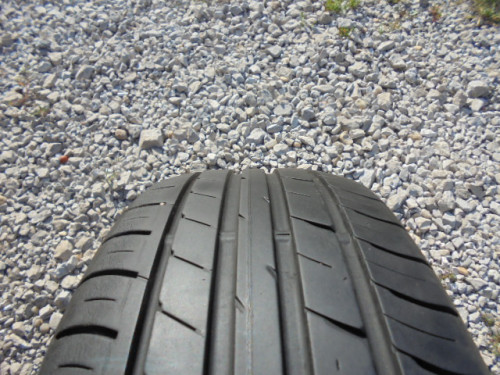 Falken ZE914A tyre
