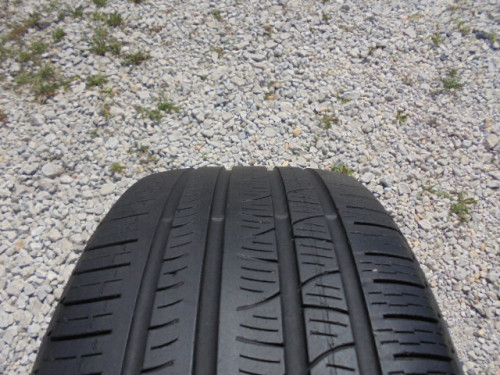Pirelli Scorpion Verde tyre