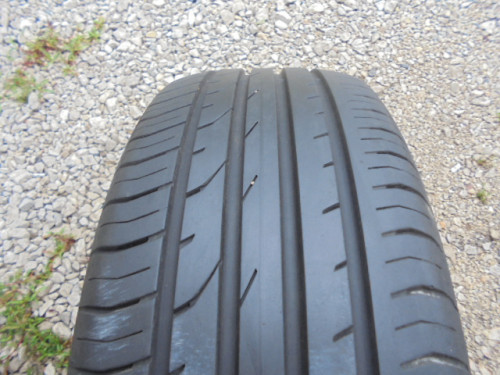 Continental Premium Contact 2 tyre